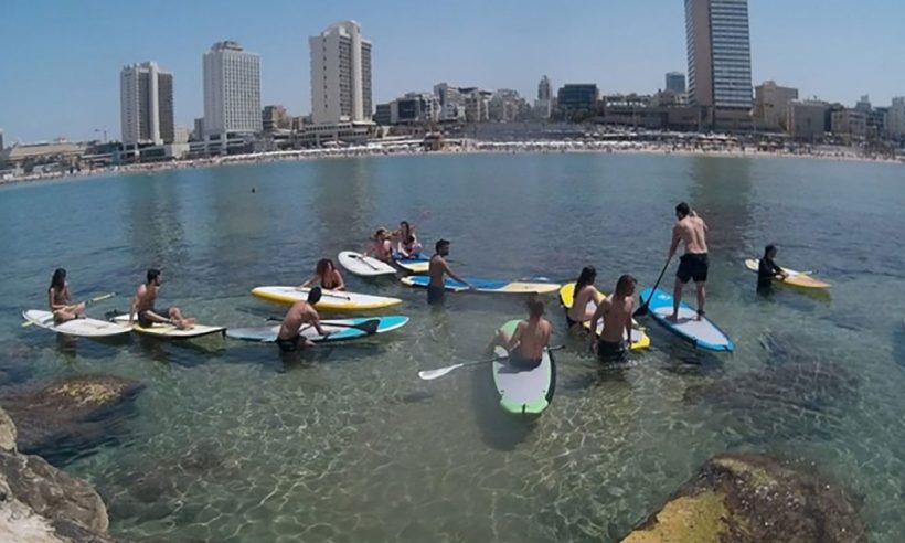 Stand-up paddling for a cause